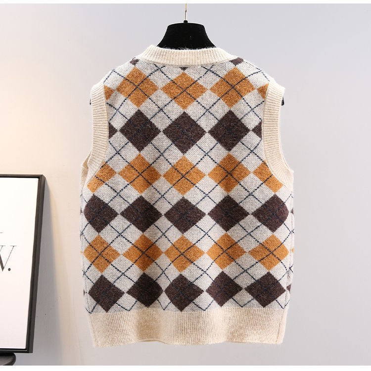 Harper Vintage Argyle Knit Vest
