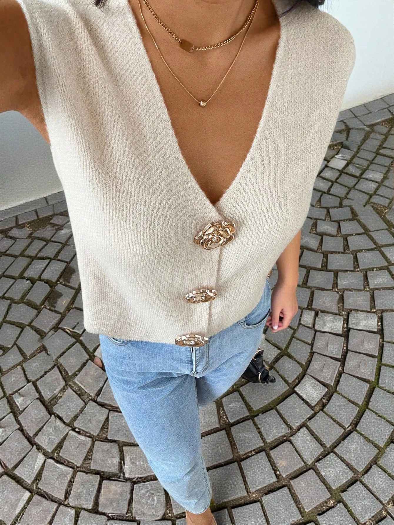 Élodie French-Inspired Knit Vest Cardigan