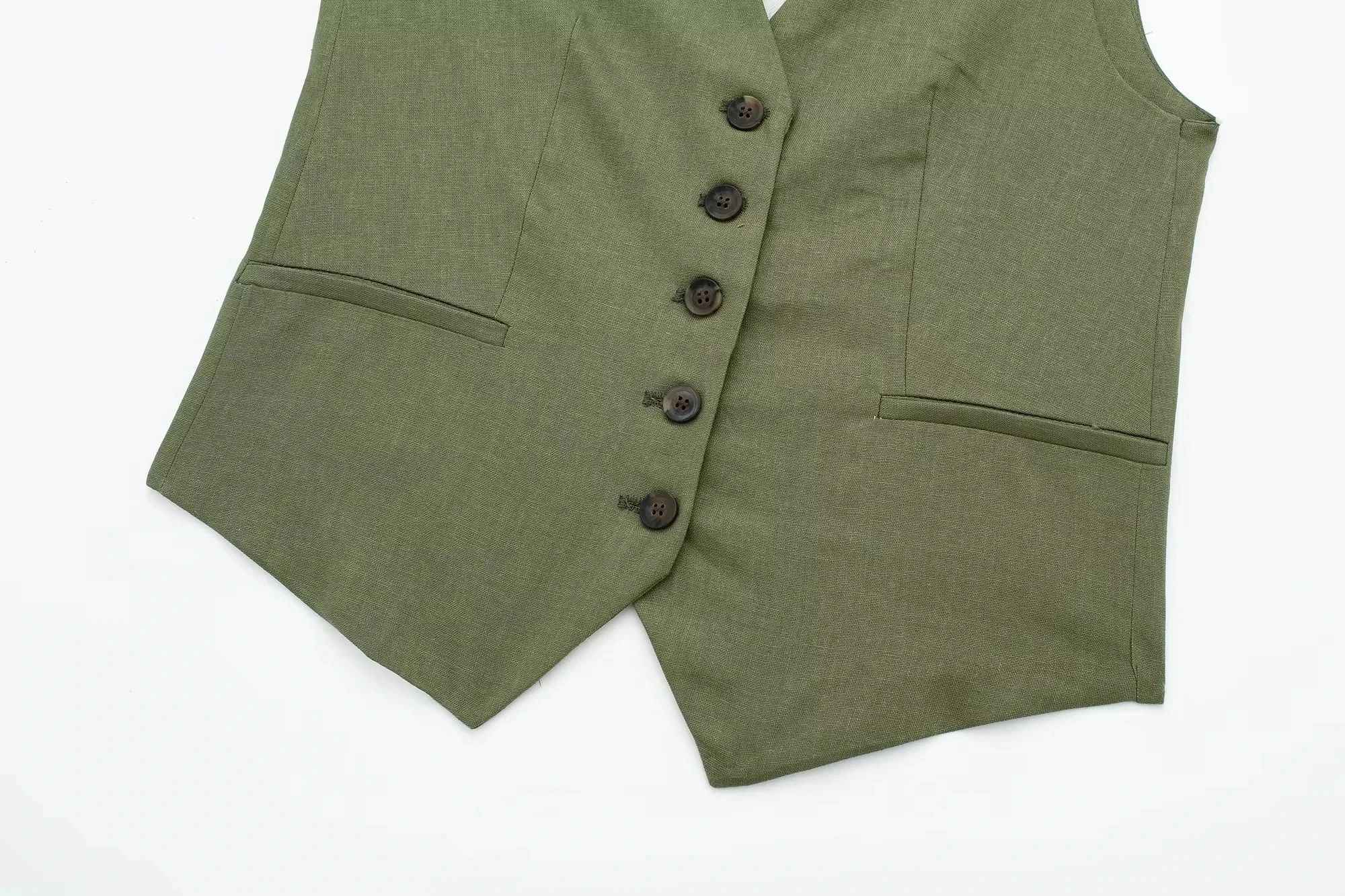 Piper Slim V-Neck Vest & Pleated Shorts Set