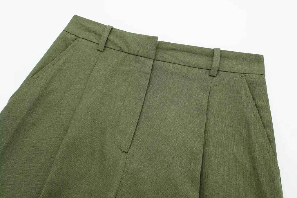 Piper Slim V-Neck Vest & Pleated Shorts Set