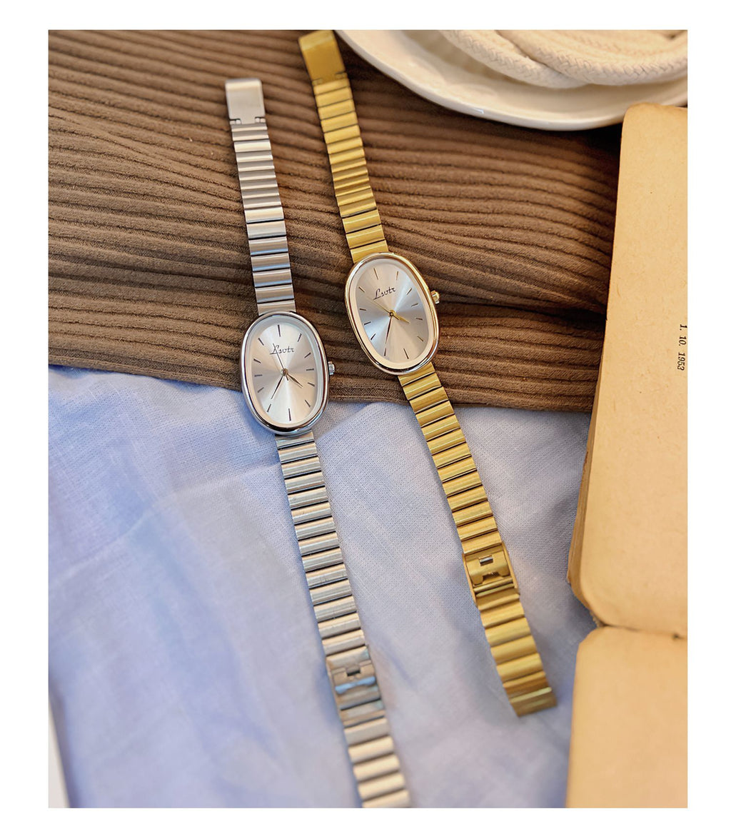 Amélie Gold Oval Watch