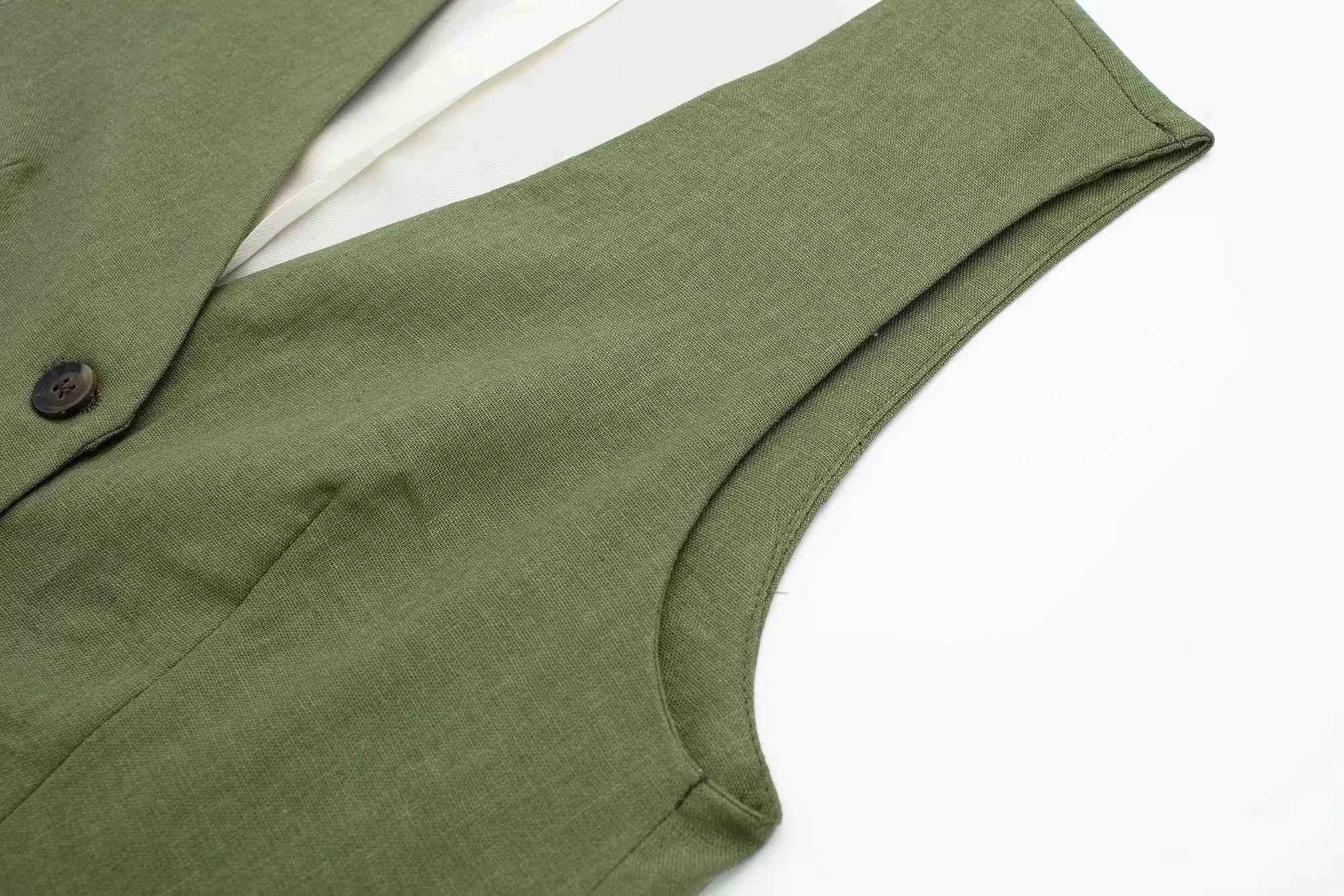Piper Slim V-Neck Vest & Pleated Shorts Set