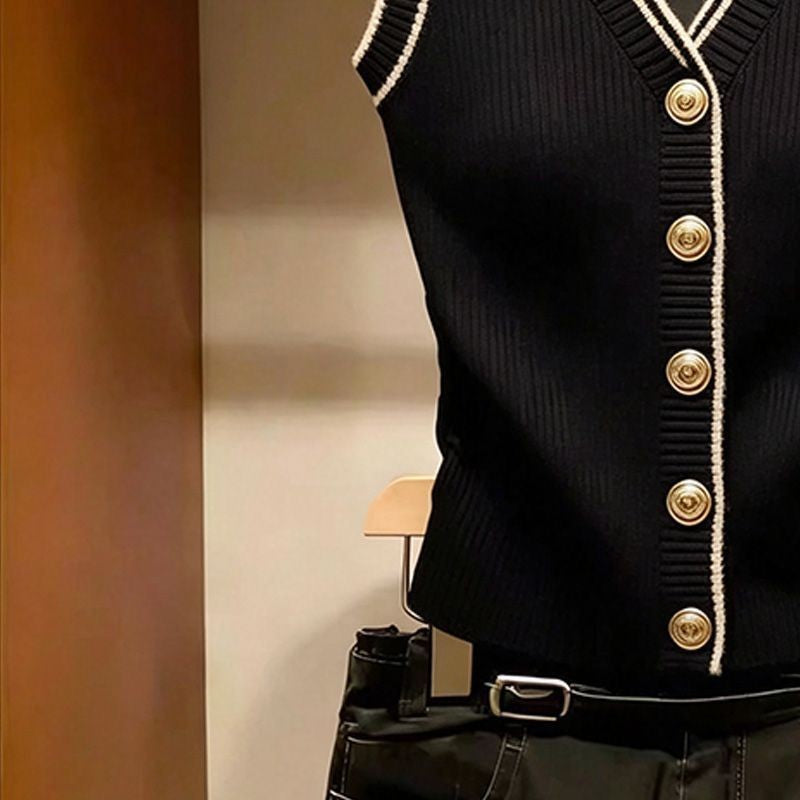 Monique Contrast-Trim Knit Vest