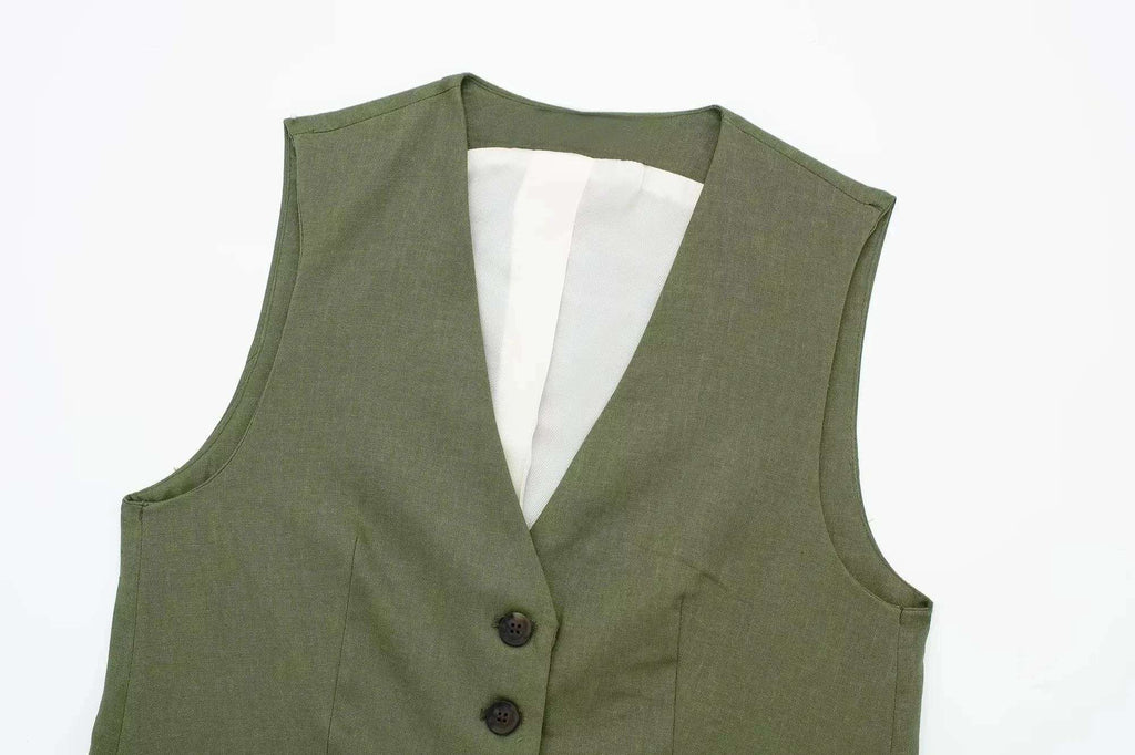 Piper Slim V-Neck Vest & Pleated Shorts Set